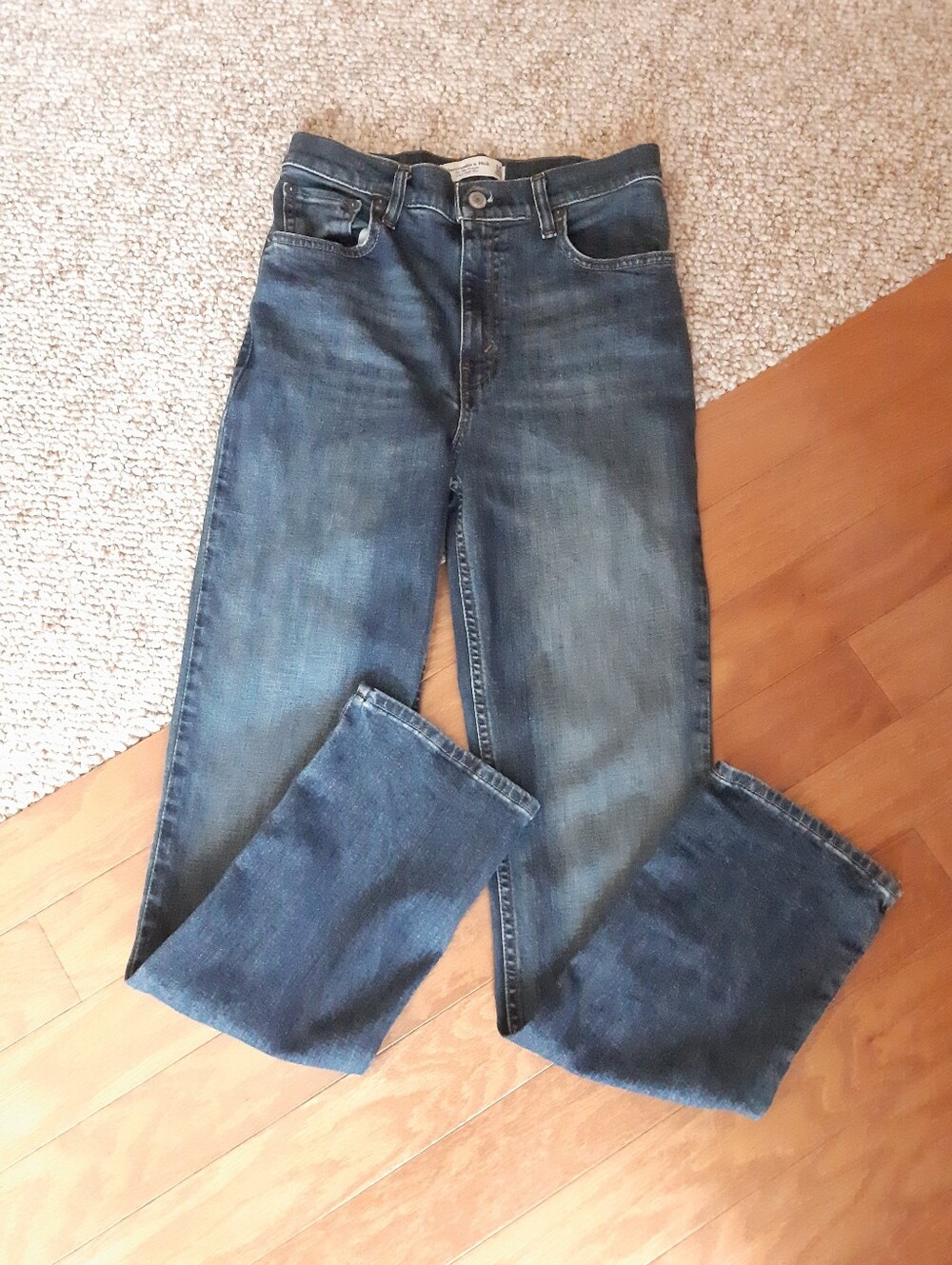 Abercrombie & Fitch The 90's Straight Ultra High Rise Jeans size 00 - Picture 7 of 10